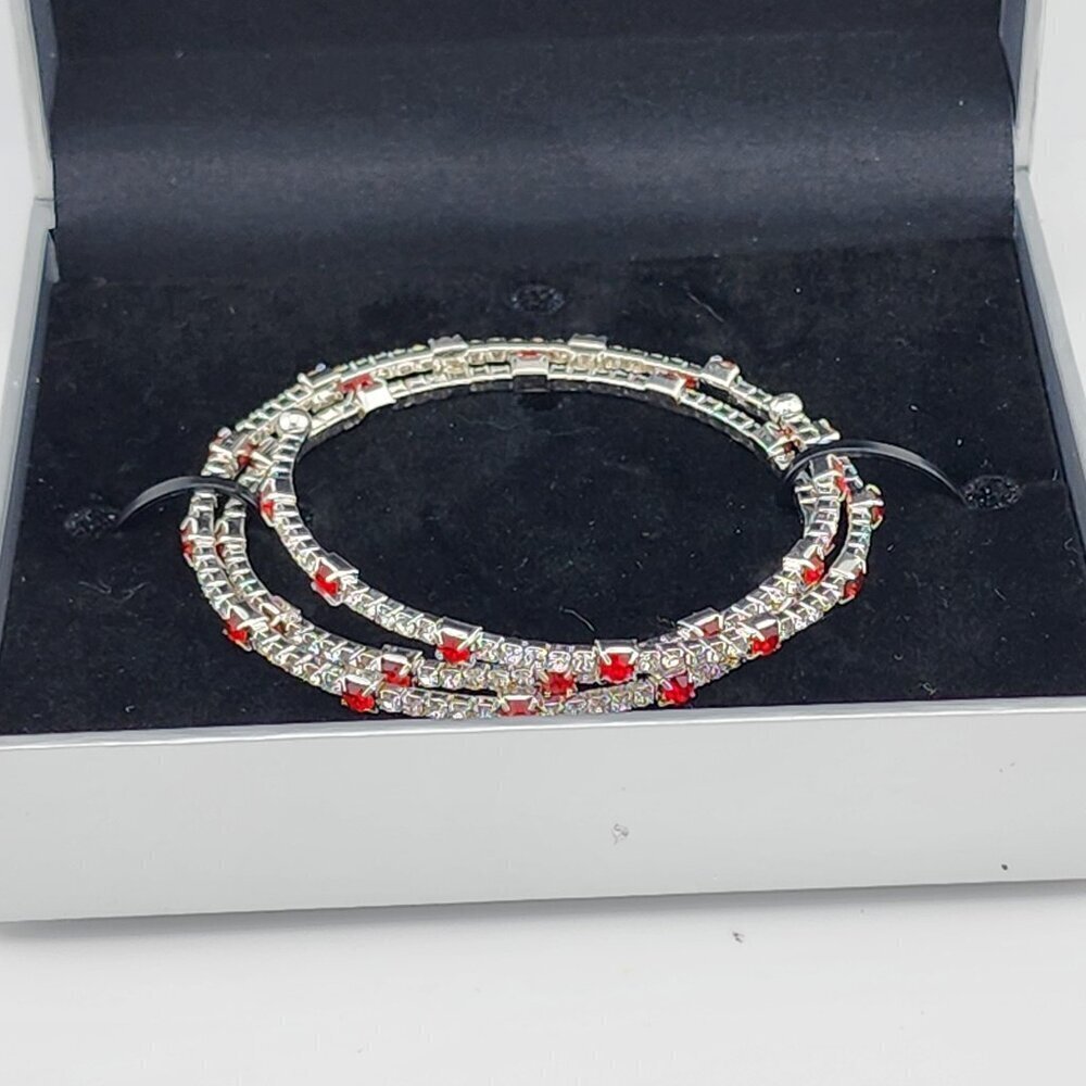 Brand New Fashion Jewelry Wrapped Bracelet